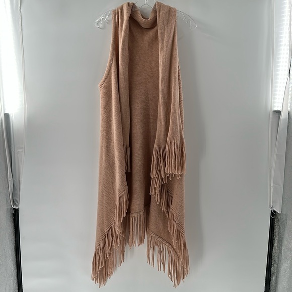 Sweaters - Women’s Nude Pink Tank Cardigan Sweater Shawl